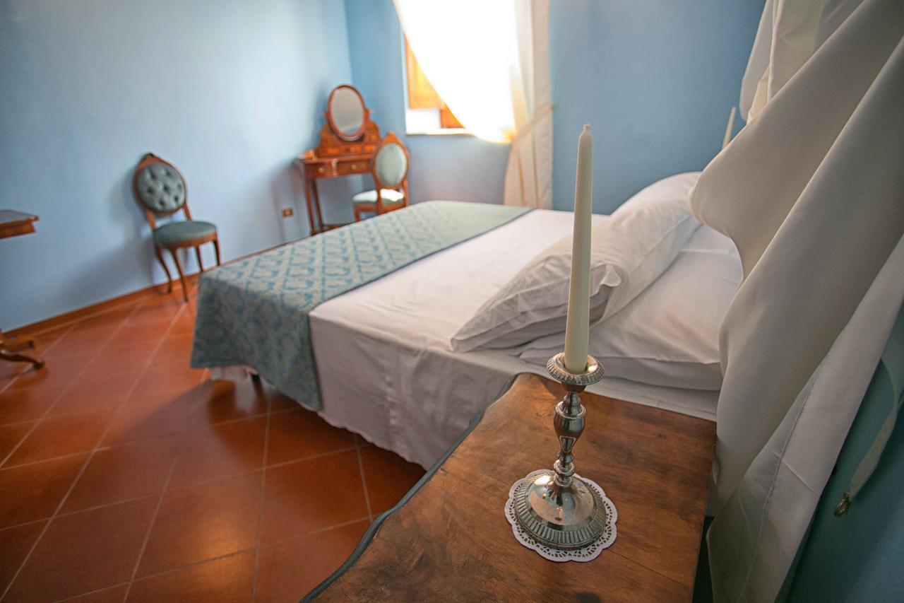 Il Marchese Del Grillo Apartment โตรเปอา ภายนอก รูปภาพ